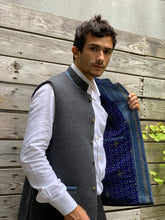 Load image into Gallery viewer, Zarif Men's Waistcoat