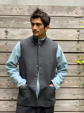 Load image into Gallery viewer, Zarif Men's Waistcoat